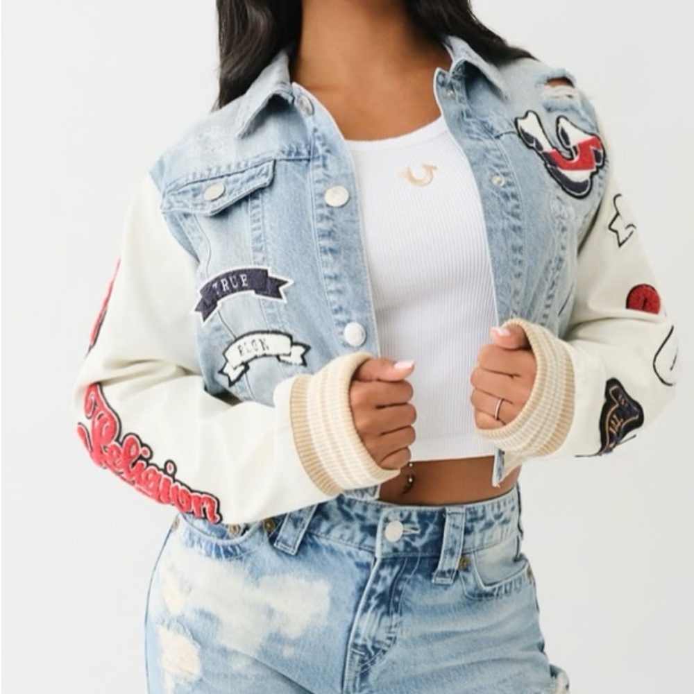 ✨TRUE RELIGION VARSITY DENIM CROP JACKET ✨
